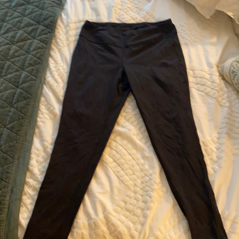 Lucy yoga pants